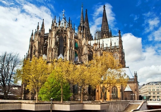 C:\Users\Esy\Desktop\Germany\germany-cologne-cathedral.jpg