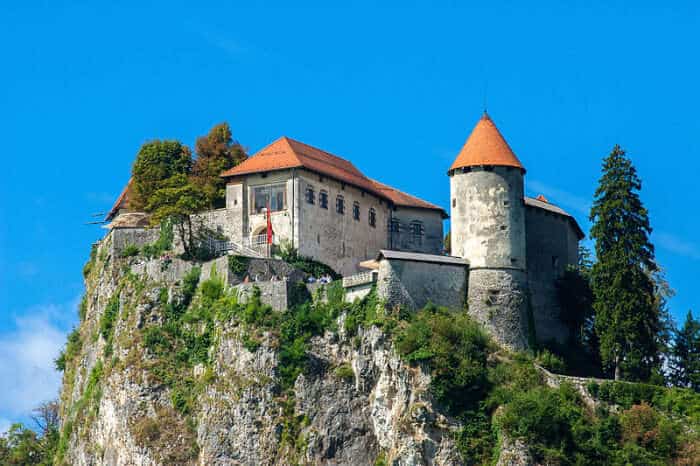 C:\Users\Esy\Desktop\Slovenia\Bled-Castle.jpg